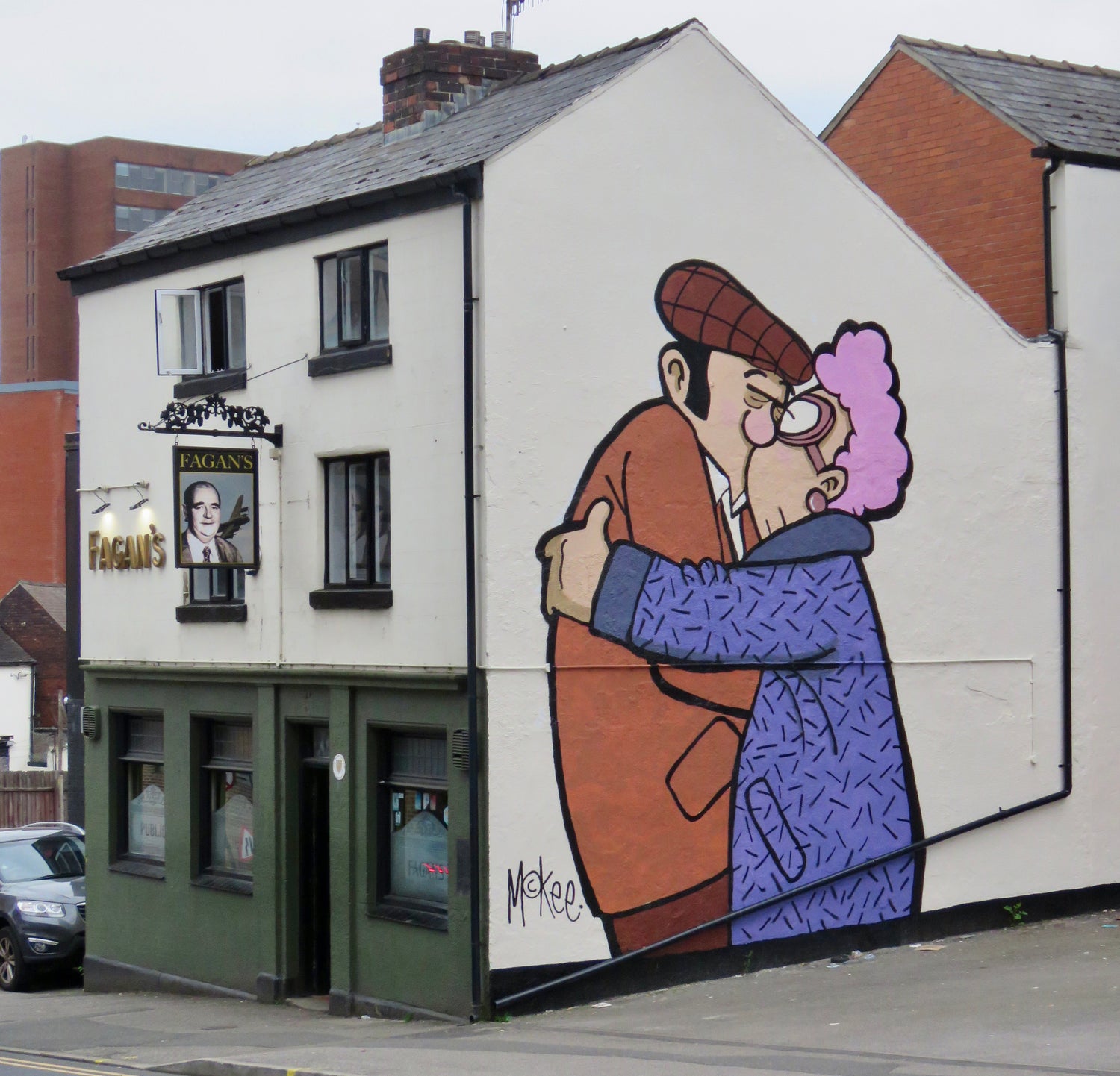 The Snog Mural Is Back!